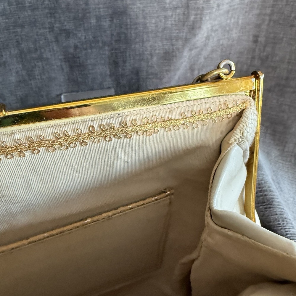 VTG  1930s Petit Point Needlepoint Tapestry Floral Purse Handbag Metal Strap GUC - Picture 11 of 16
